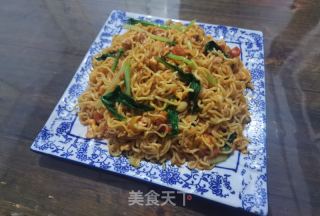 炒方便面的做法步骤：10