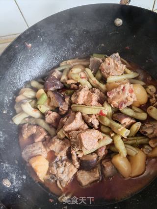 土豆烧排骨的做法步骤：6