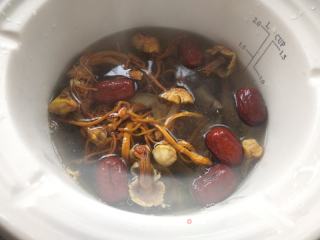 鸽子菌汤的做法步骤：9