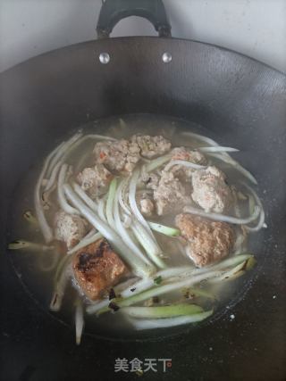 萝卜丝丸子汤的做法步骤：9