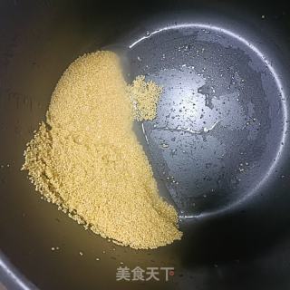 小米山药粥的做法步骤：1