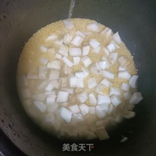 小米山药粥的做法步骤：3