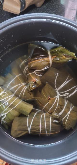 绿豆肉粽的做法步骤：10