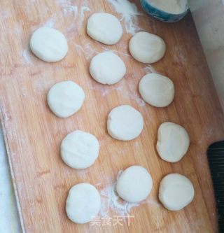 豆腐甘蓝素馅包子的做法步骤：9