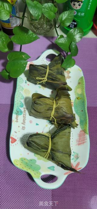 碱水糯米粽子的做法步骤：12