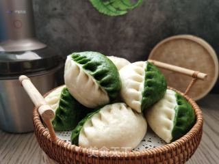 荠菜猪肉包的做法步骤：15