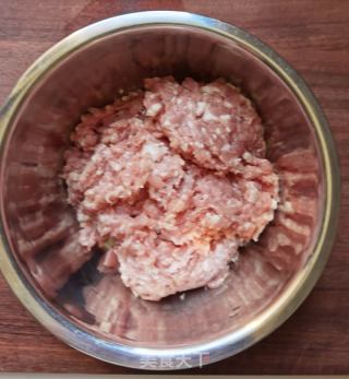 糯米香菇肉馅丸子的做法步骤：2