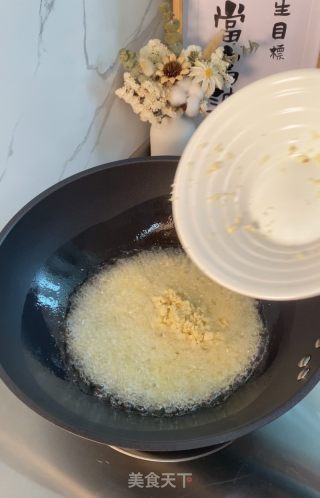 蒜蓉粉丝蒸虾的做法步骤：3