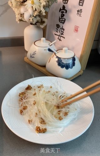 蒜蓉粉丝蒸虾的做法步骤：5