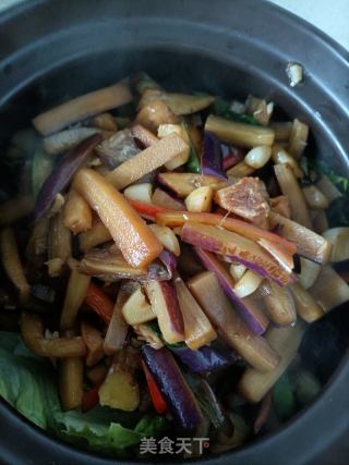 腊鱼茄子煲的做法步骤：7