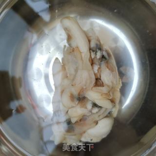 韭菜蛏子滑鹅蛋的做法步骤：3
