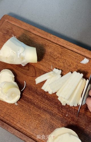 鲜笋排骨汤的做法步骤：4