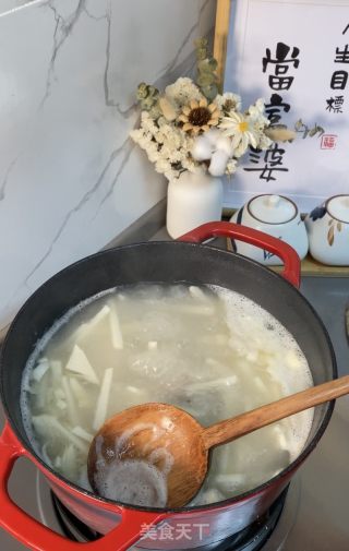 鲜笋排骨汤的做法步骤：6