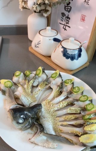 孔雀开屏鱼的做法步骤：6