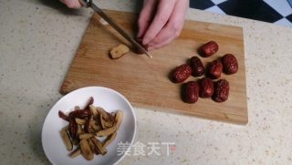 红枣坚果酸奶小蛋糕的做法步骤：1