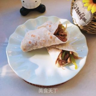 洋葱肉丝卷饼的做法步骤：12