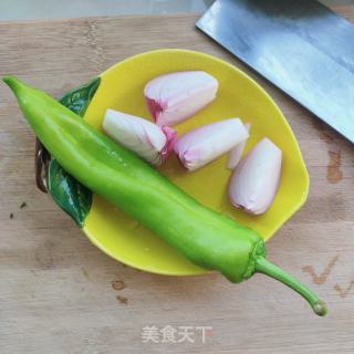 洋葱炒肉丝的做法步骤：1