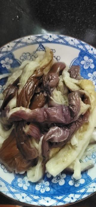手撕茄子的做法步骤：4