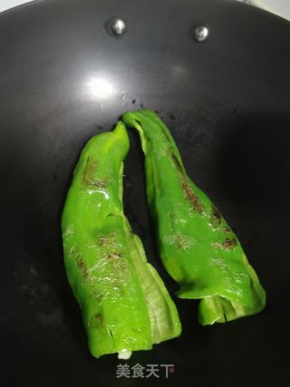 烧椒皮蛋的做法步骤：8