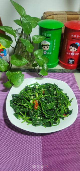 小米辣蒜末炒番薯叶的做法步骤：7