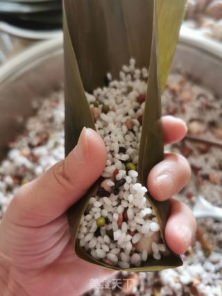八宝粽的做法步骤：25