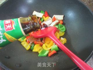 彩椒炒香干的做法步骤：8