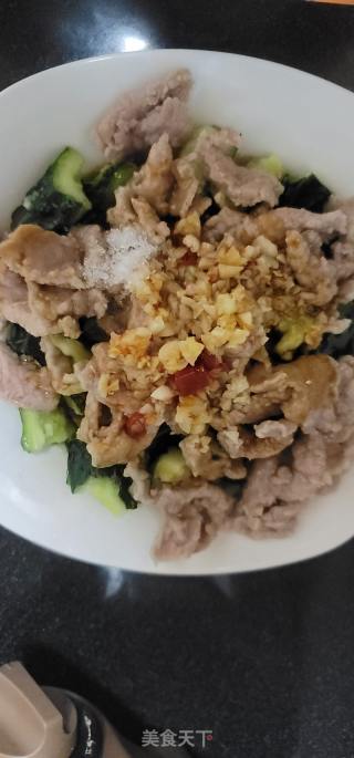 滑肉拌青瓜的做法步骤：8