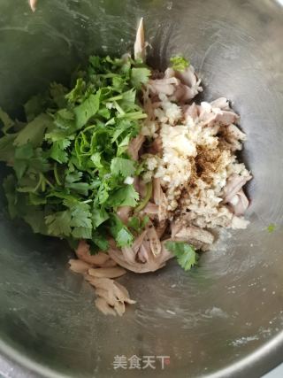 红油手撕鸡腿的做法步骤：7