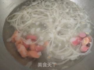 过桥米线的做法步骤：4