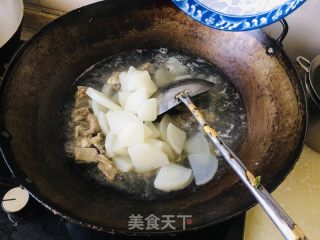 羊肉烩萝卜的做法步骤：4