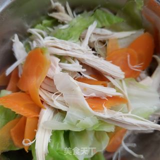 甘蓝拌鸡胸肉的做法步骤：7