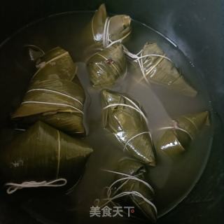 红豆粽子的做法步骤：12