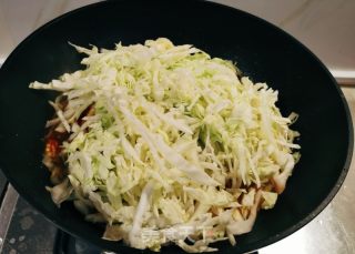 番茄汁焖黄鱼块的做法步骤：7