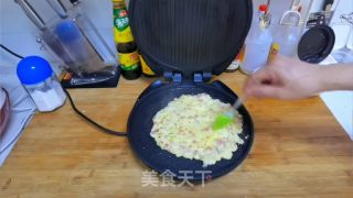 洋葱火腿鸡蛋饼的做法步骤：7