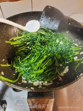 蒜香空心菜的做法步骤：6