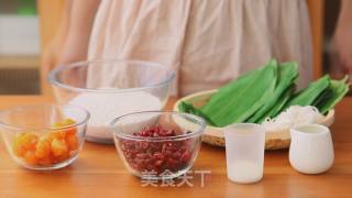 蔓越莓水晶粽的做法步骤：1
