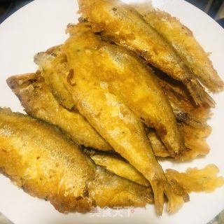香煎油扣（黄鲫鱼）的做法步骤：9