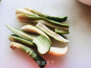 萝卜干蒸腊肉的做法步骤：3
