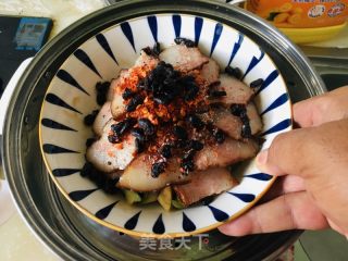 萝卜干蒸腊肉的做法步骤：8