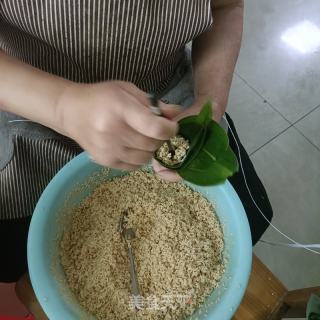肉馅粽子的做法步骤：6