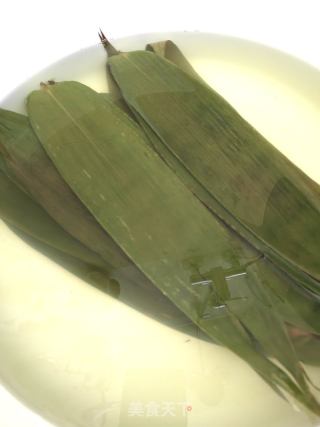 咸鲜猪肉粽（和新奥尔良鸡肉粽）的做法步骤：2