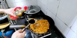 老干妈蛋炒饭的做法步骤：8