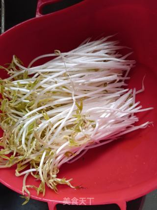 盐水绿豆芽儿的做法步骤：1