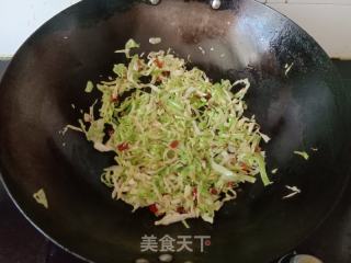 炝炒包菜的做法步骤：5