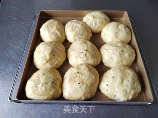 土豆泥面包的做法步骤：8