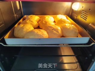土豆泥面包的做法步骤：9