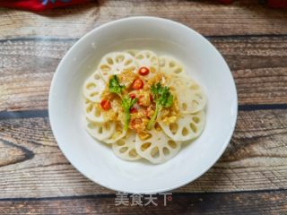 小米椒蒜泥拌莲菜的做法步骤：8