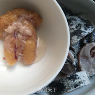 麻辣豆腐炖黑鱼的做法步骤：1
