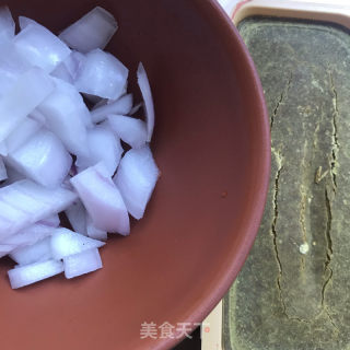 咖喱鸡肉饭的做法步骤：4