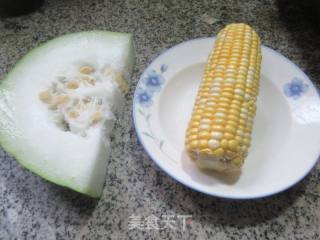 玉米冬瓜汤的做法步骤：1